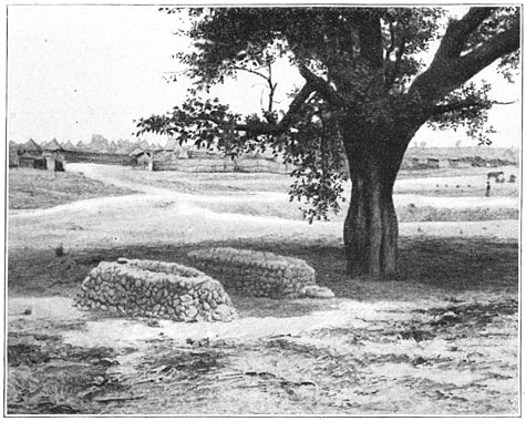 Het dorp Maijirgui en de graven van Voulet en Chanoine.