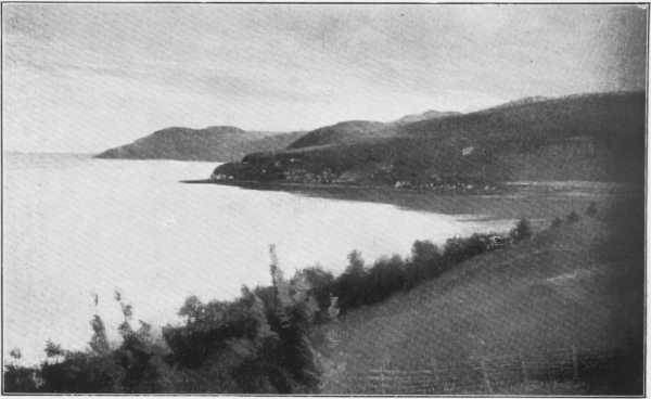View across Murray Bay from the Cap à l'Aigle Shore