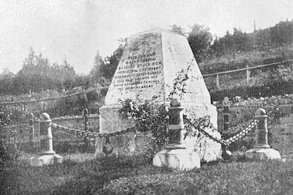 Cenotaph, Queenston Heights