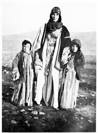 Fig. 24.—WIFE AND CHILDREN OF A WELDEH SHEIKH.